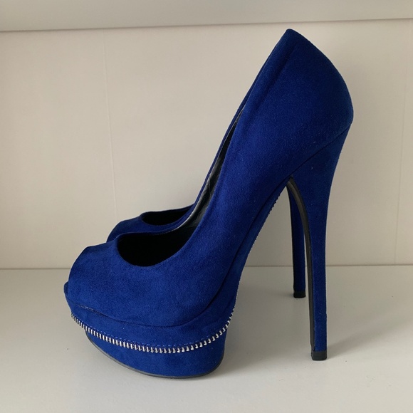 Blue suede Pumps with zipper detailing - Picture 1 of 4
